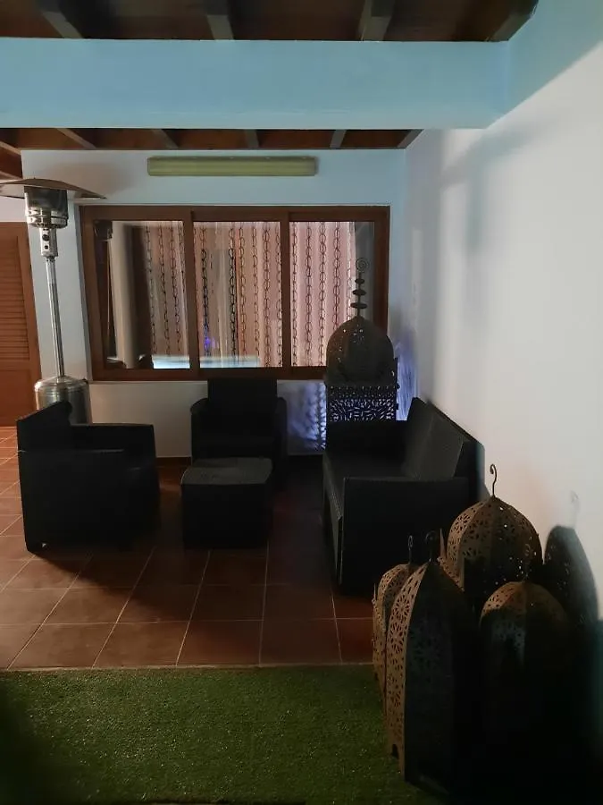 Casa Montes Villa Playa Blanca  0*, Playa Blanca (Lanzarote)